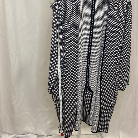 Poca Dot Cardigan ⚪️🖤 - Picture 6 of 7